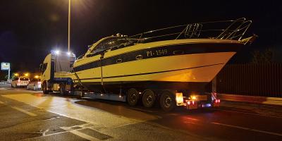 Transport of vessel Bavaria 37 sport